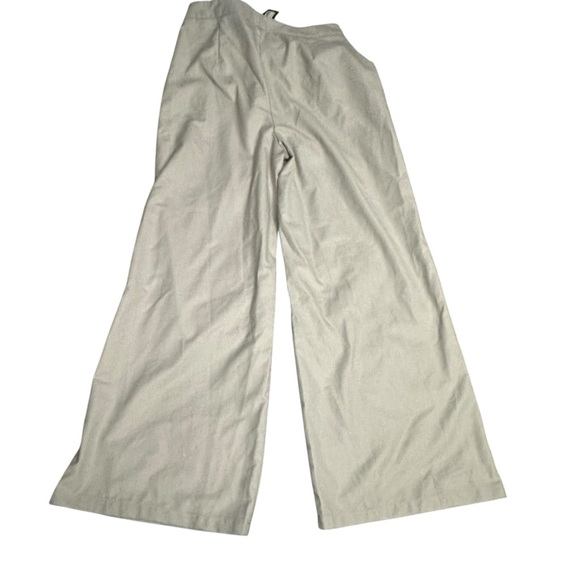 PrettyLittleThing Cream Straight Leg Pants - Picture 2 of 5